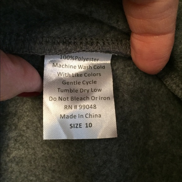 Gray felt coat with matching headband. - Picture 2 of 6